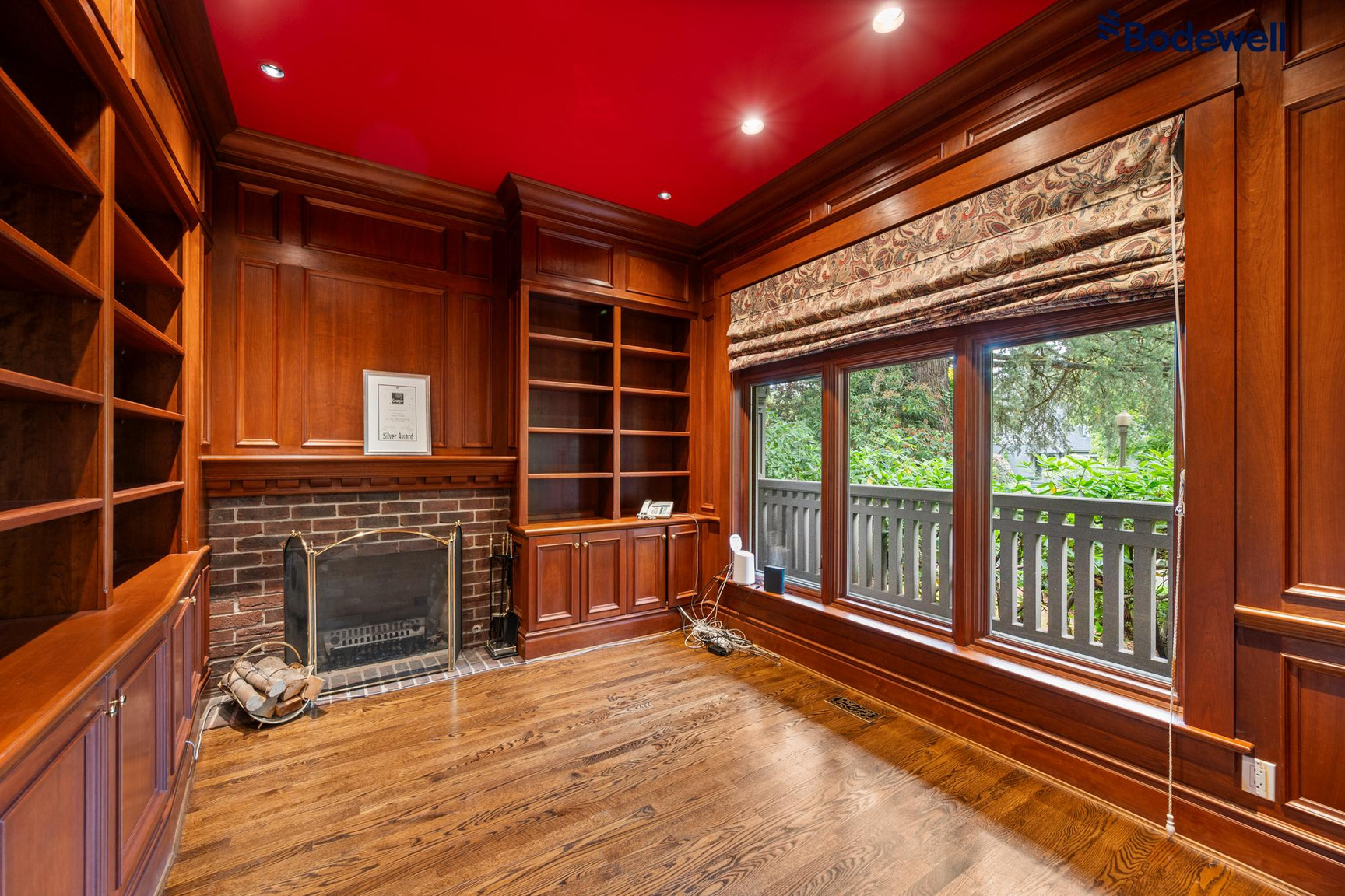 Churchill Street Tudor Home - Photo 29