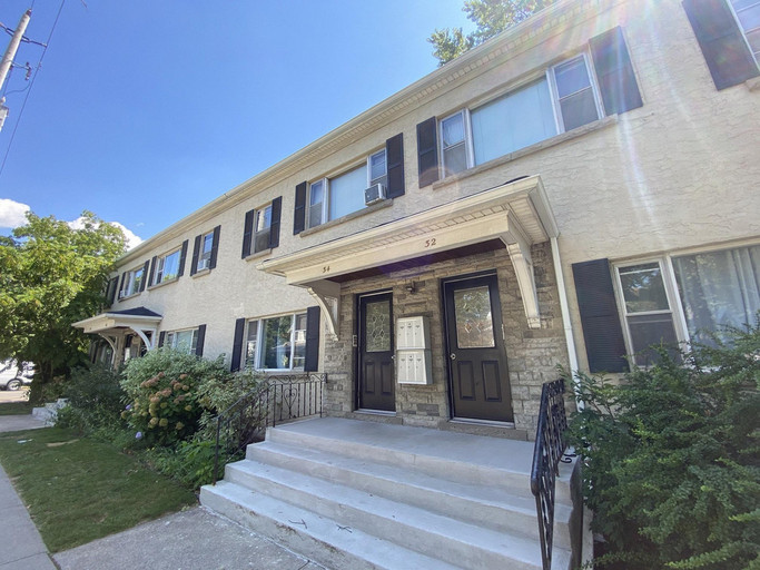 38 Welland Ave. - 11