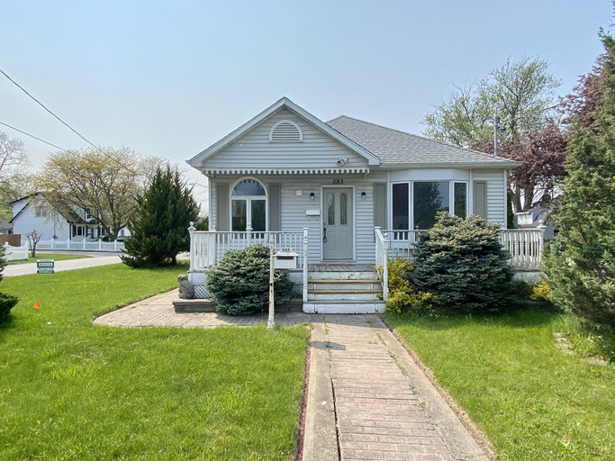 583 Ontario St.
