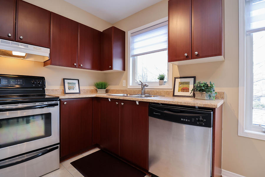179 Fordham Private - 1 - Photo 10