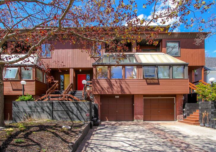 db186087362c49748fa6c578ac926db9.jpg 377 Rue Wilbrod Street - 1