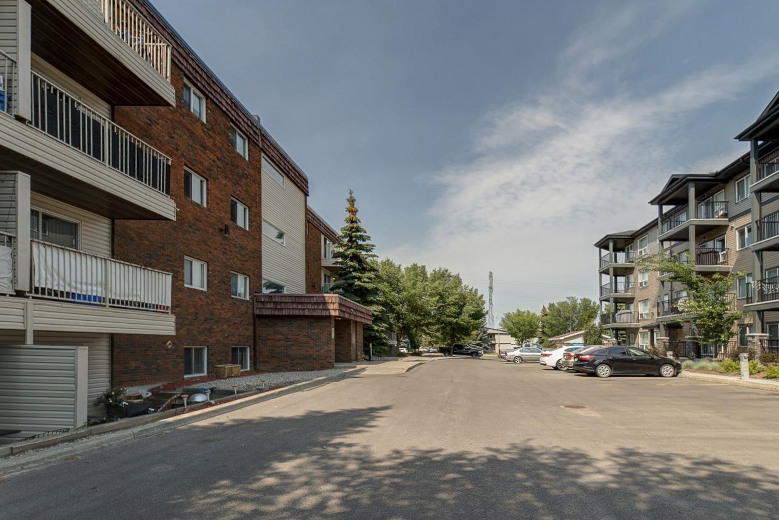 Blue Quill Pointe - Photo 96