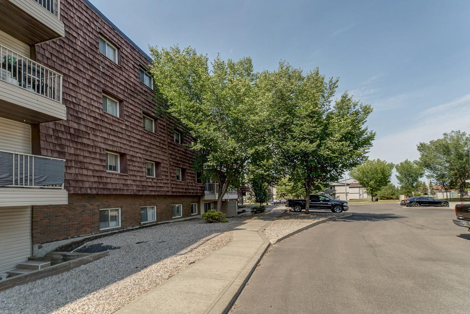 Blue Quill Pointe - Photo 102