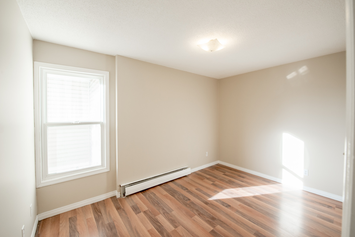 Alexander Apartments - Photo 7