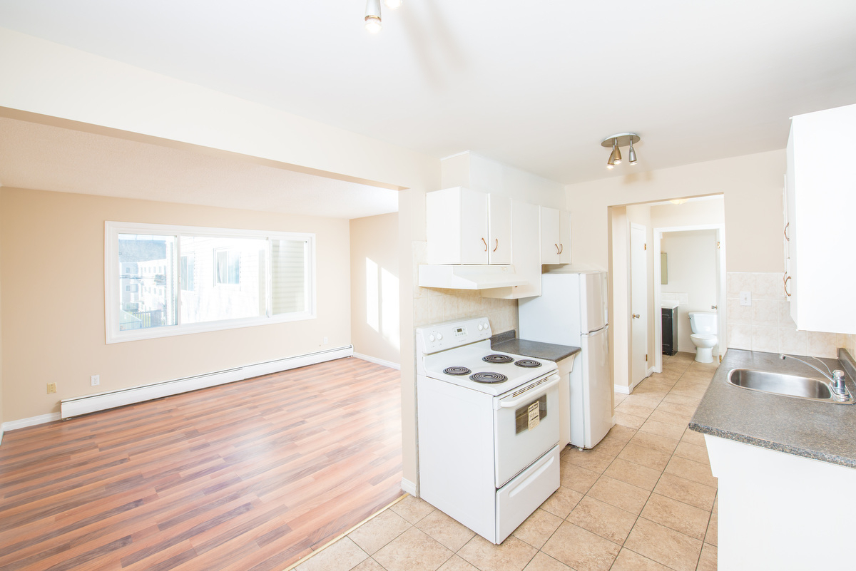 Alexander Apartments - Photo 14