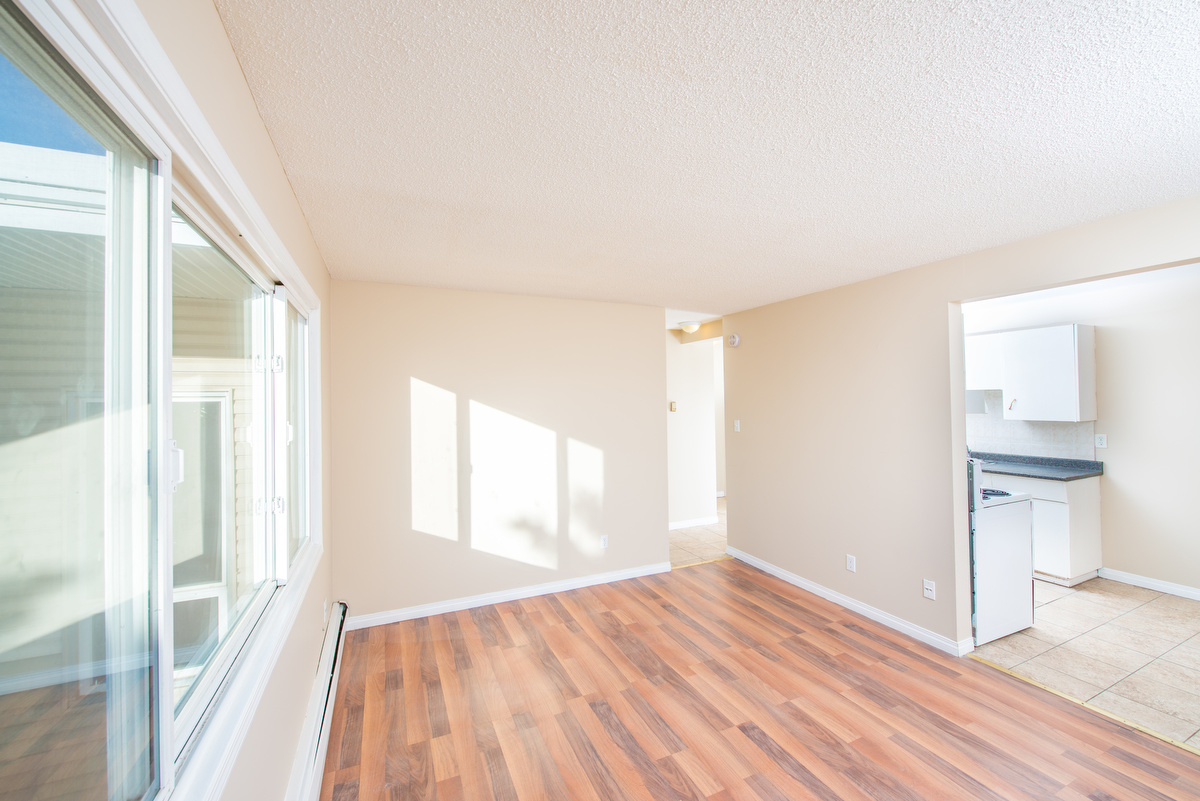 Alexander Apartments - Photo 23