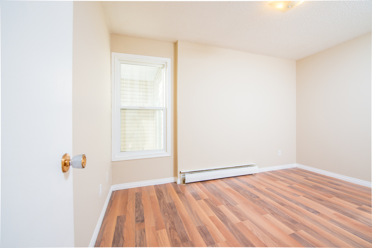 Alexander Apartments - Photo 31