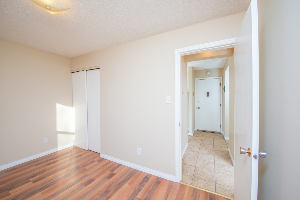Alexander Apartments - Photo 35