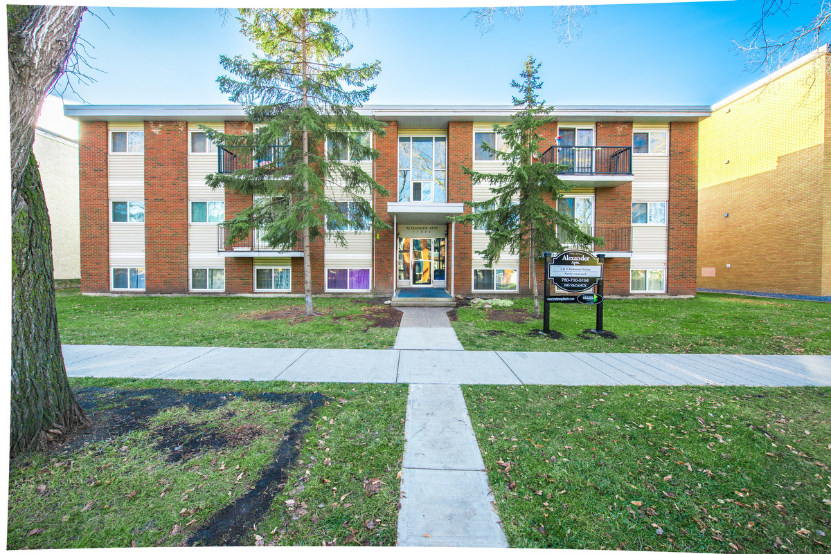Alexander Apartments - Photo 42