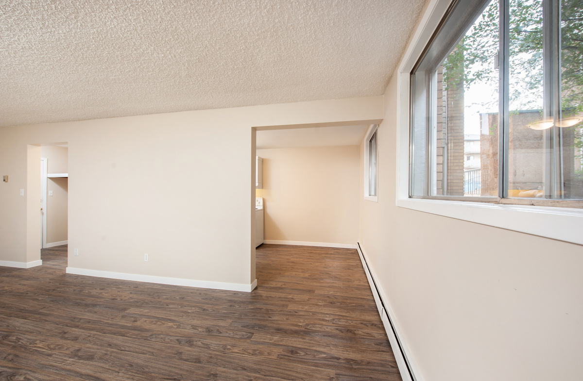 Shaughnessy Manor - Photo 8