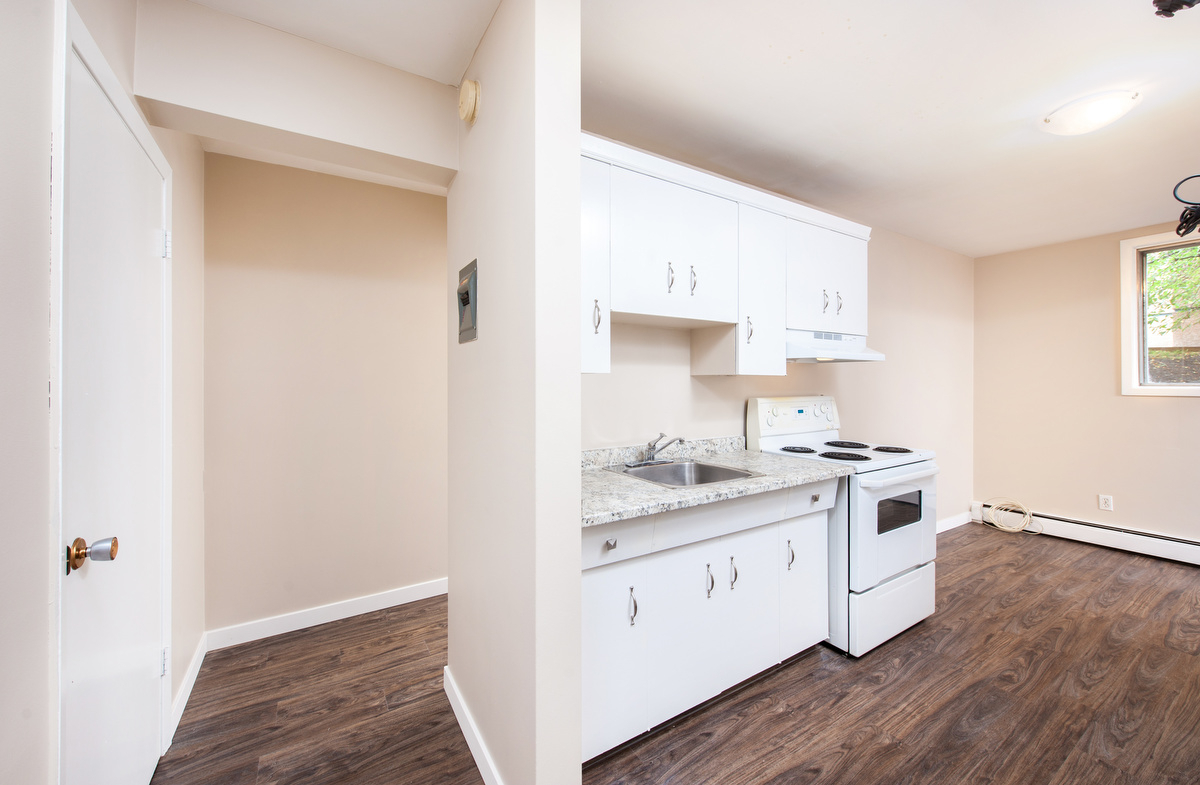 Shaughnessy Manor - Photo 20