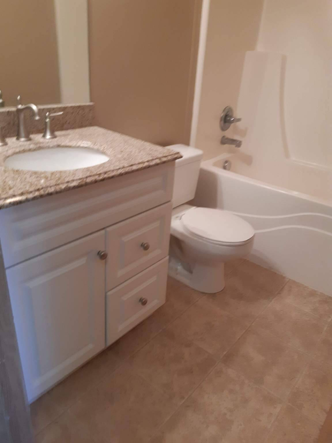 Parkdale Manor - Photo 2