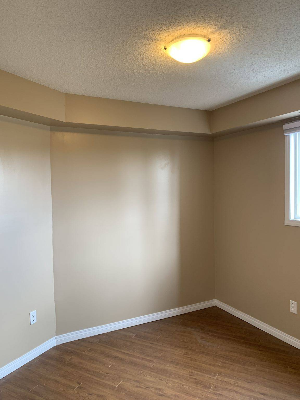 Parkdale Manor - Photo 10
