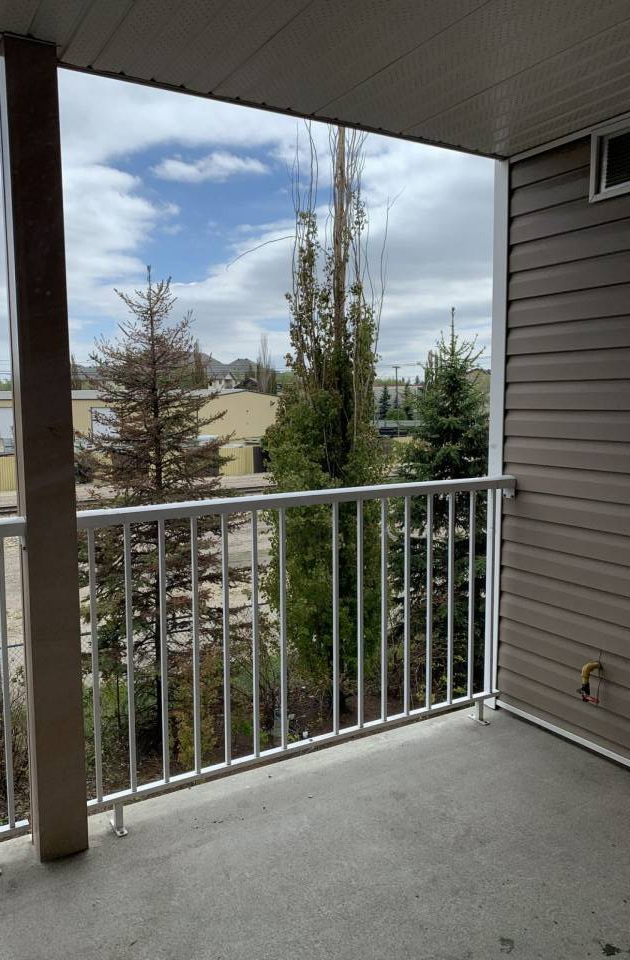 Parkdale Manor - Photo 19