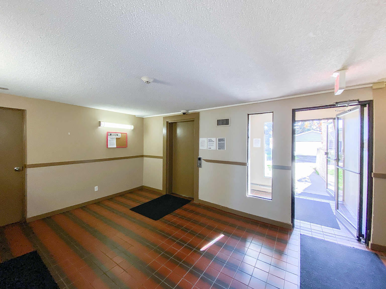 Westview Manor - Photo 6