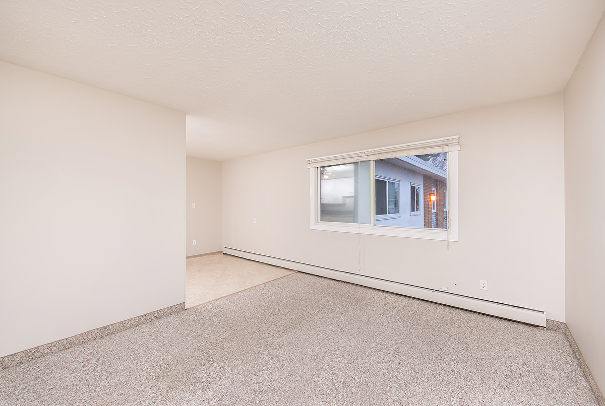 Centerpoint - Photo 9