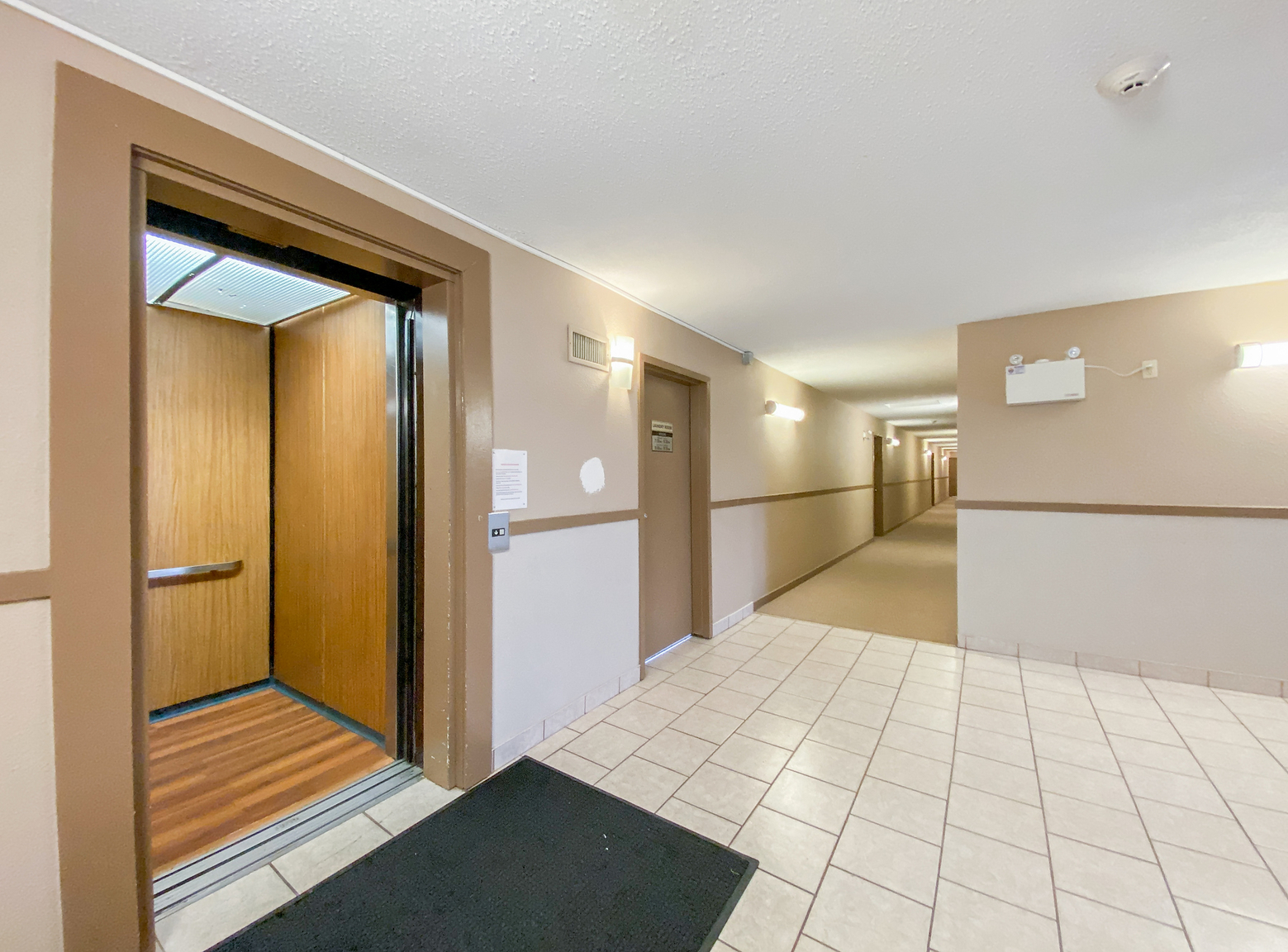 Westview Manor - Photo 5