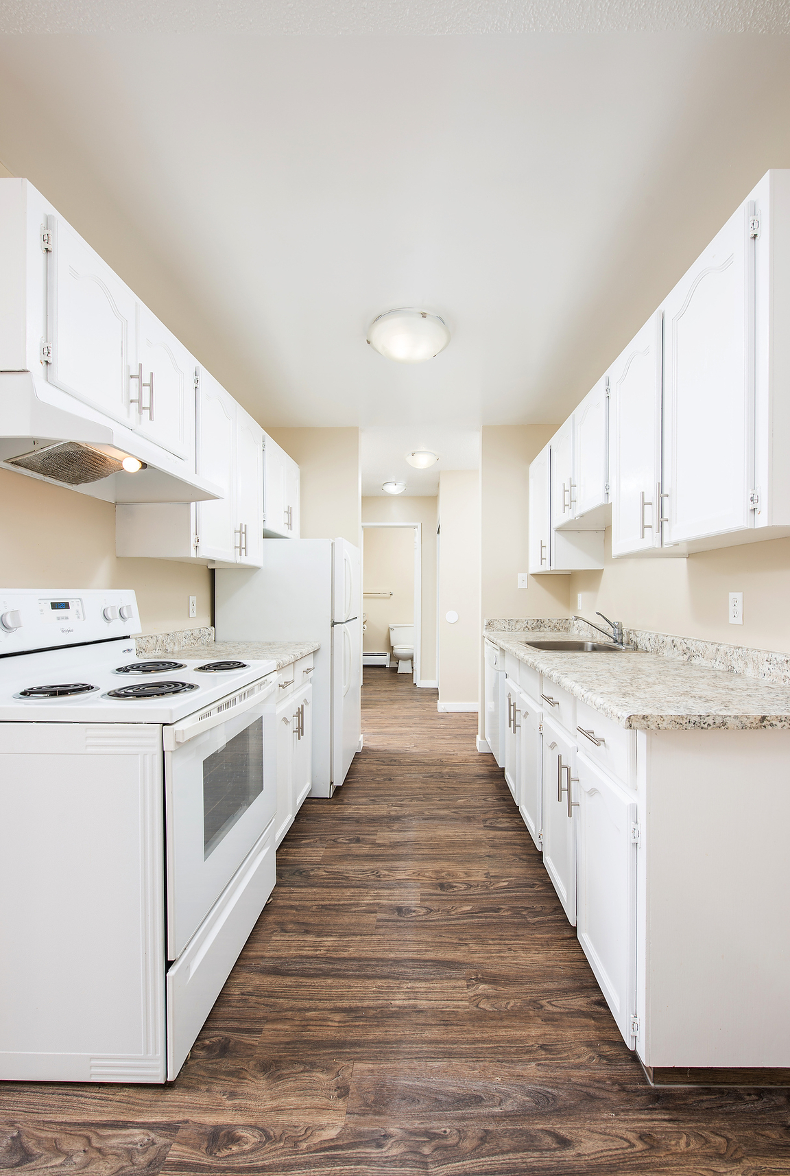 Westview Manor - Photo 11