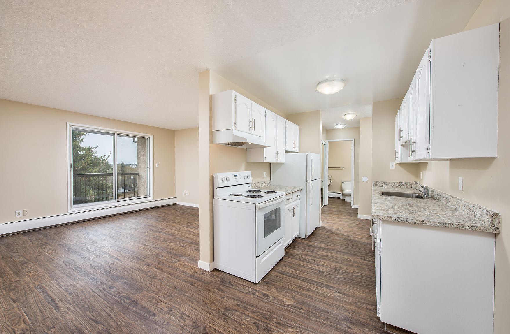 Westview Manor - Photo 14