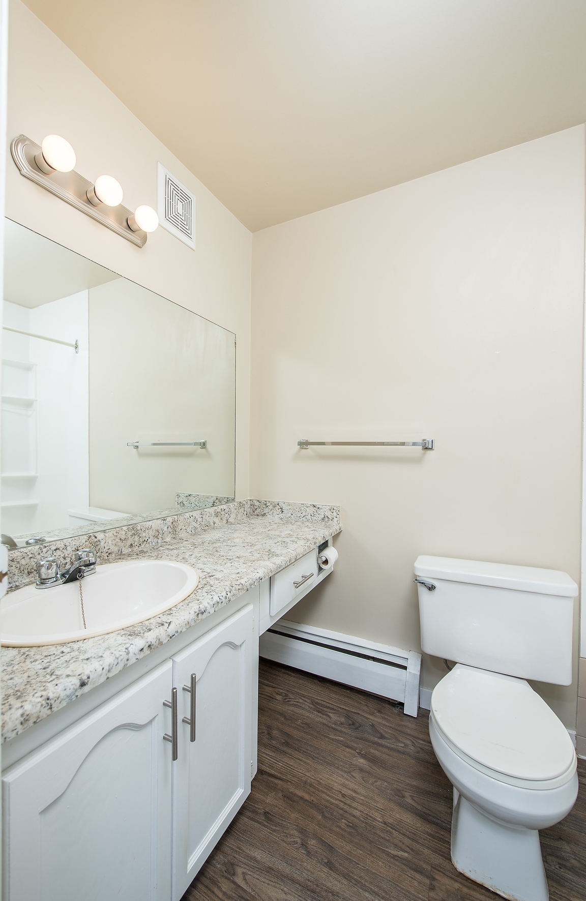 Westview Manor - Photo 19
