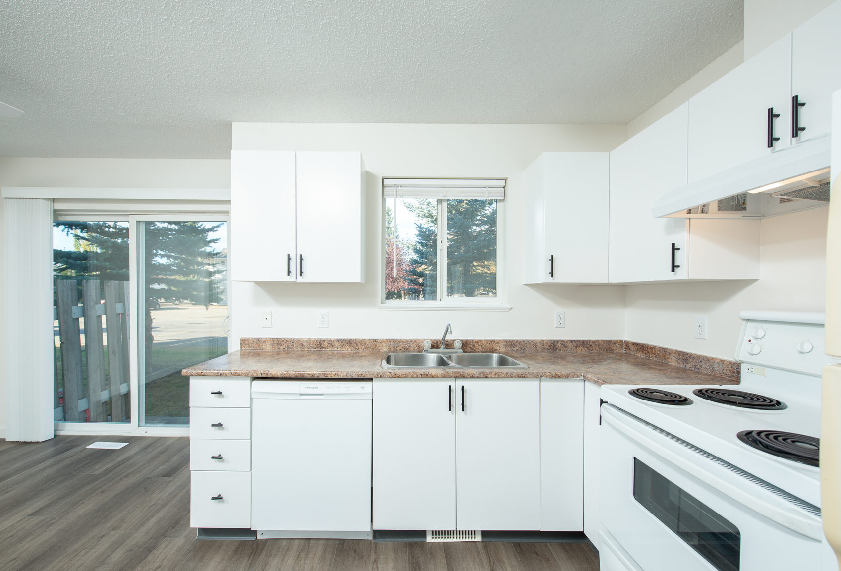Grove Estates - Photo 18