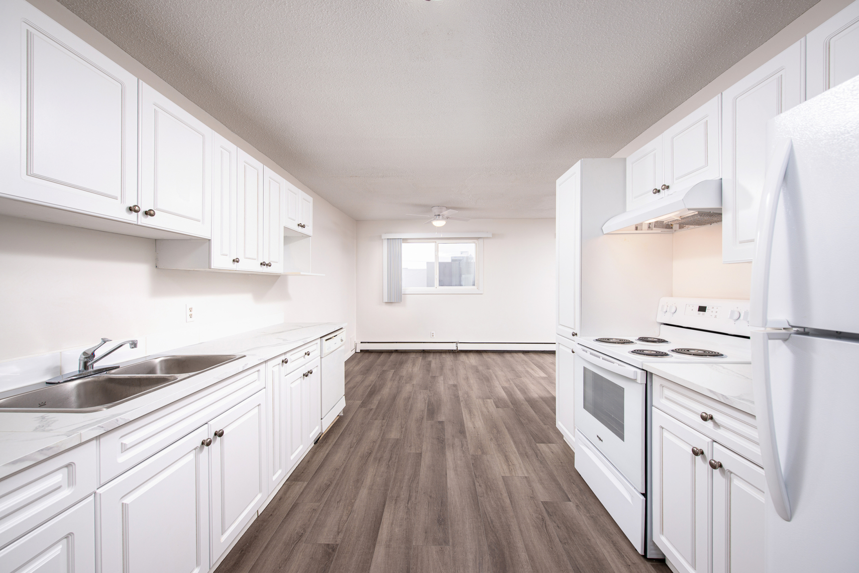 Pioneer Apartments - Photo 5