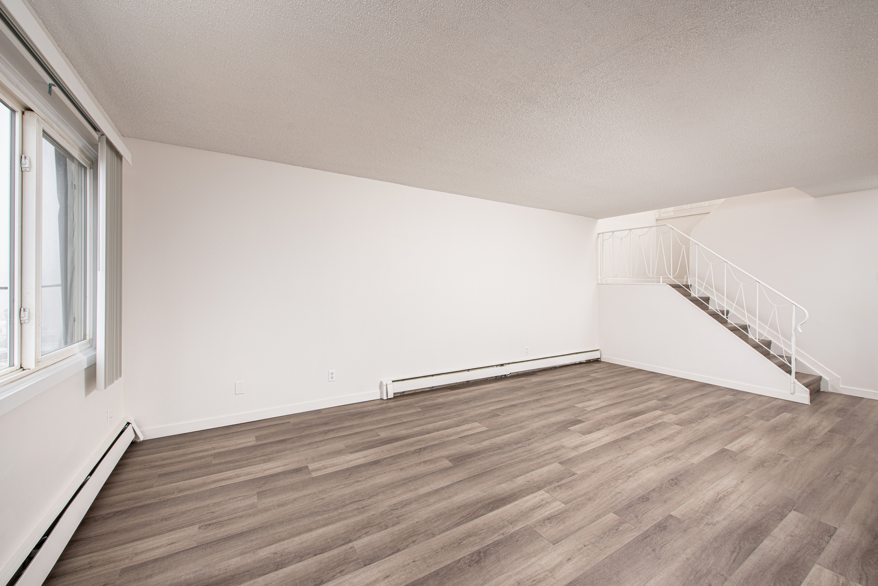 Pioneer Apartments - Photo 17