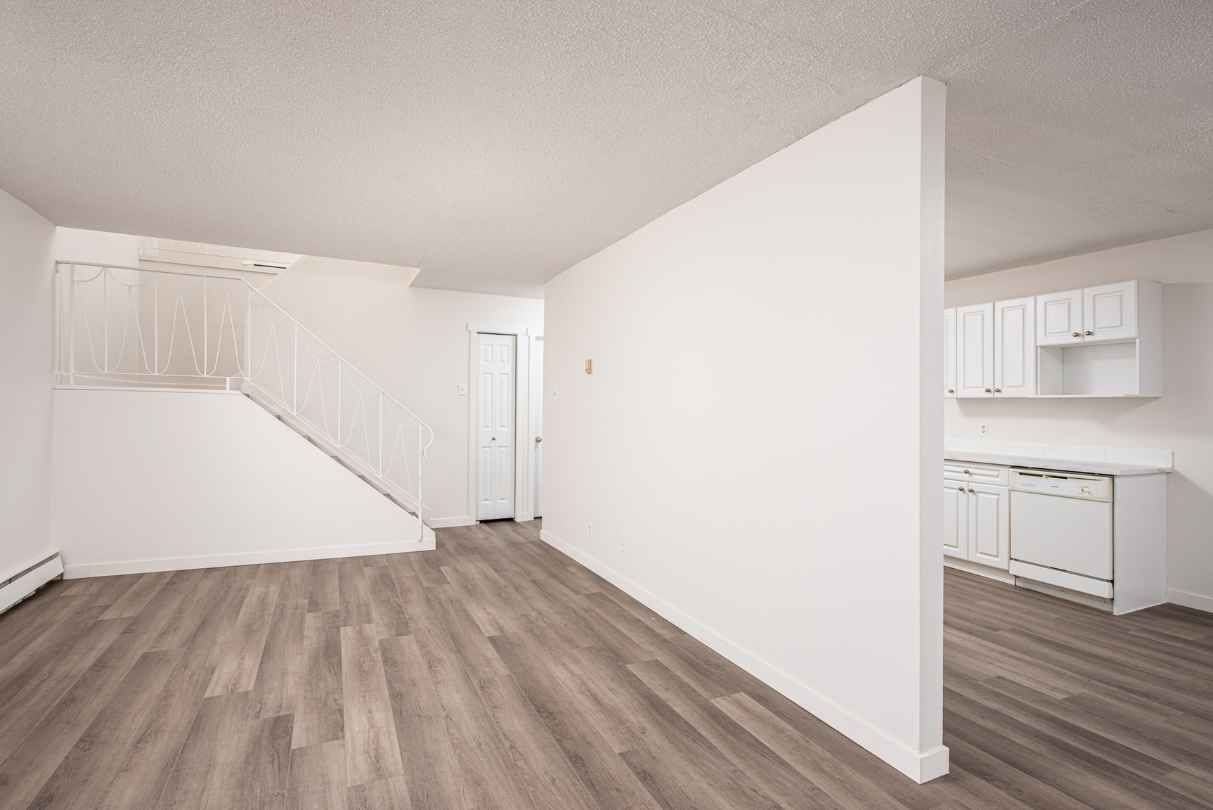 Pioneer Apartments - Photo 19