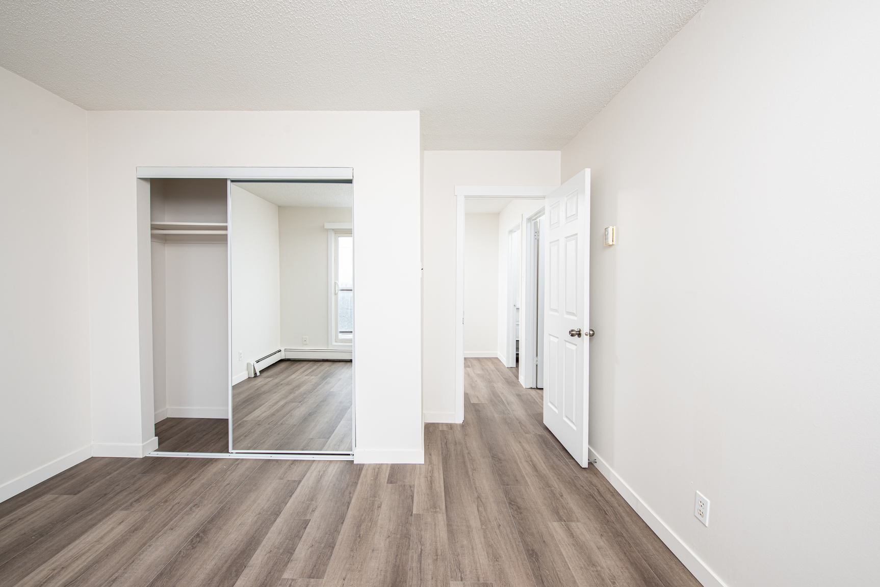 Pioneer Apartments - Photo 26