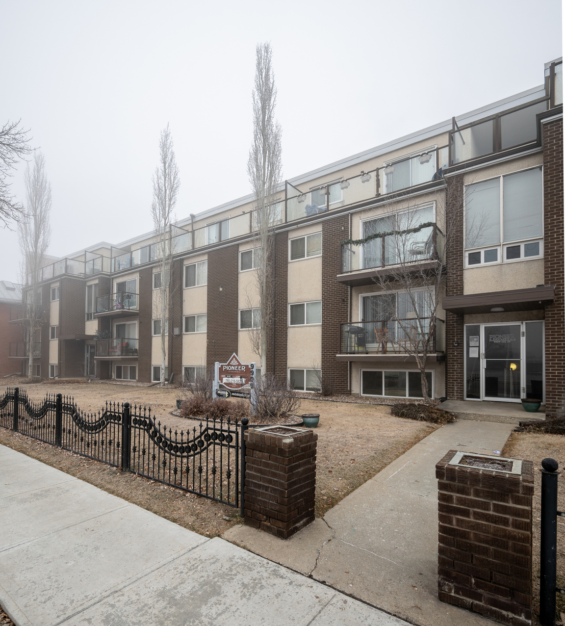 Pioneer Apartments - Photo 36