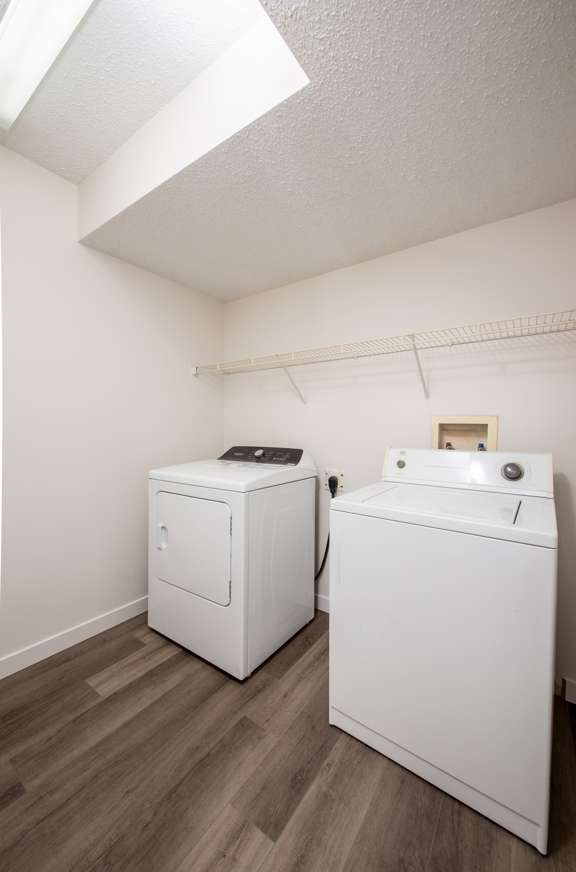 Bridgeport Village - Get 1 Month free! - Photo 8