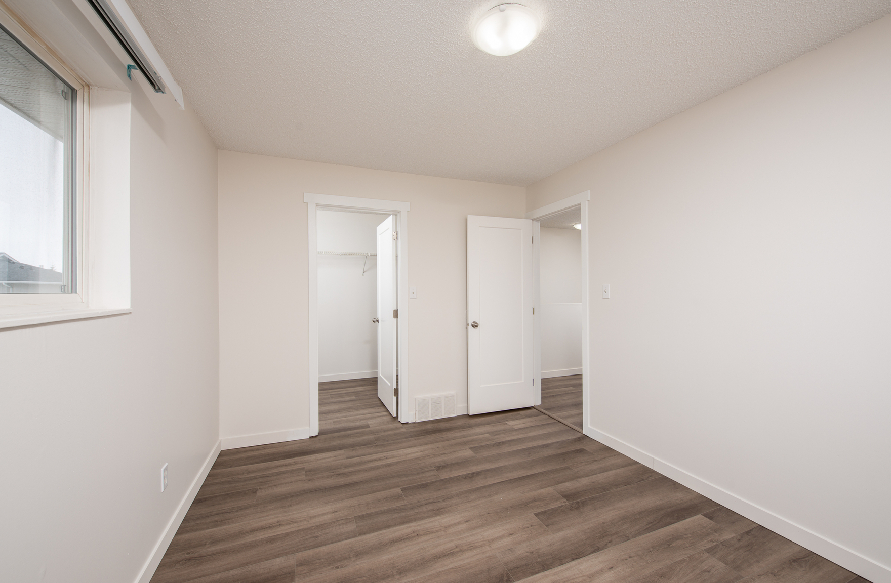Bridgeport Village - Get 1 Month free! - Photo 26