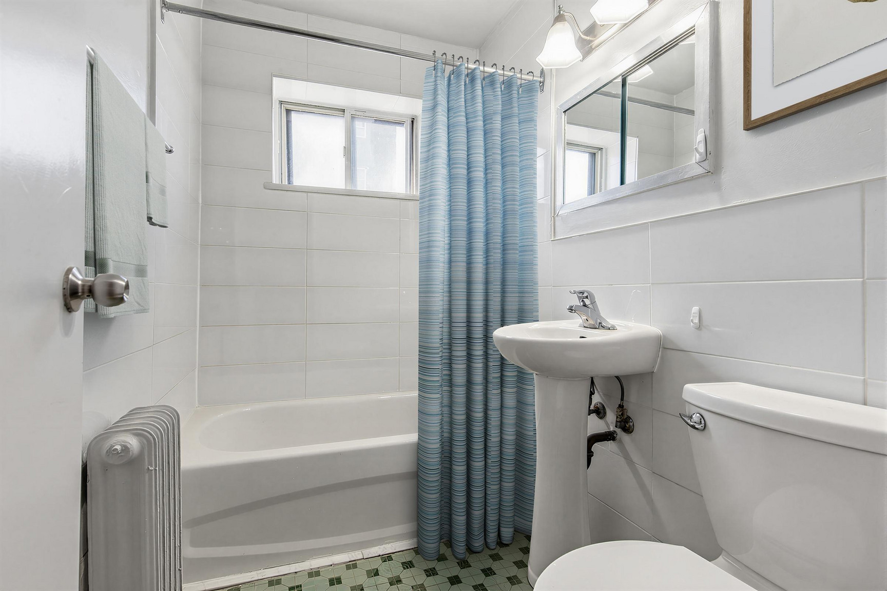 4918 Bathurst Street - Photo 9