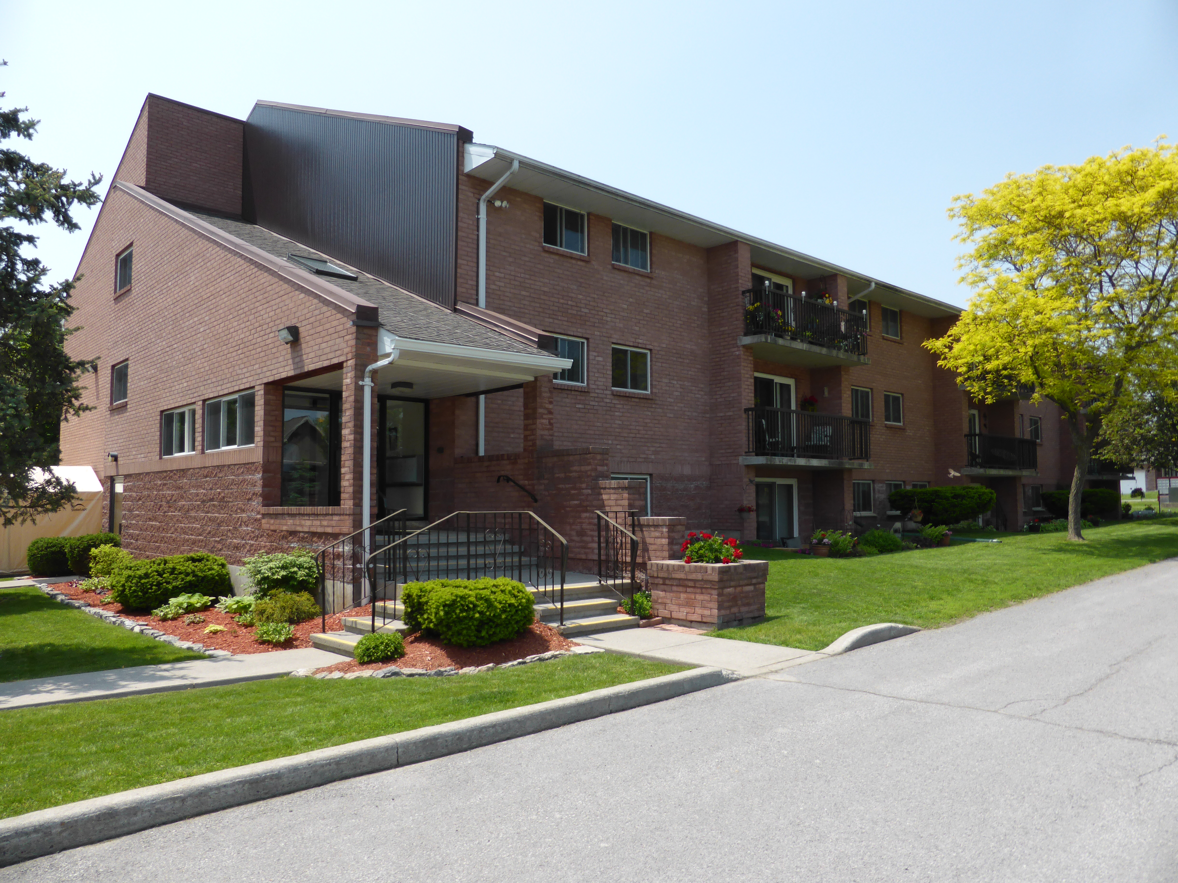 2 Ackerman Street, Picton, ON K0K 2T0 — photo 1