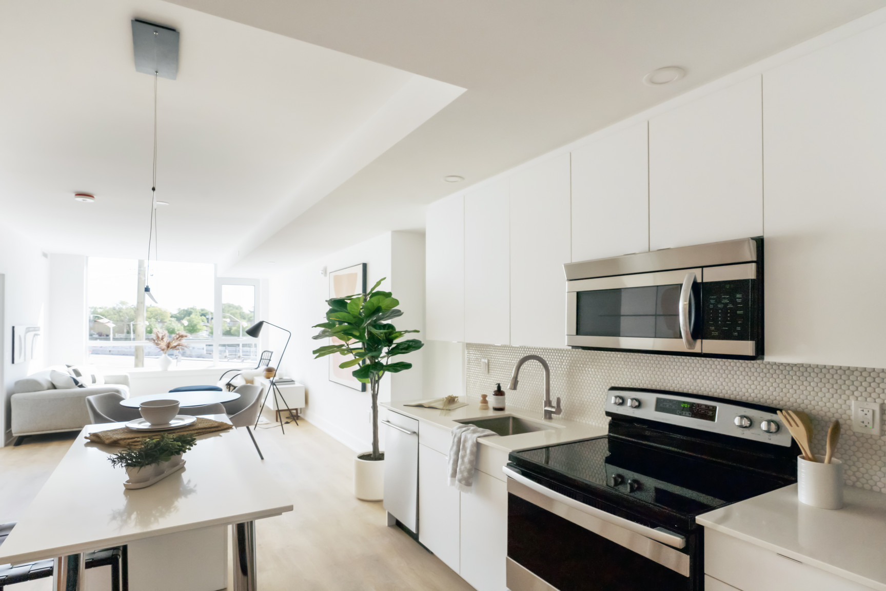 929 Richmond by Brigil - Photo 11