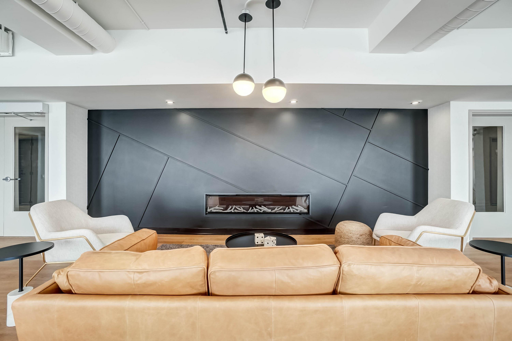 Center Park Apartments by Brigil - Photo 28