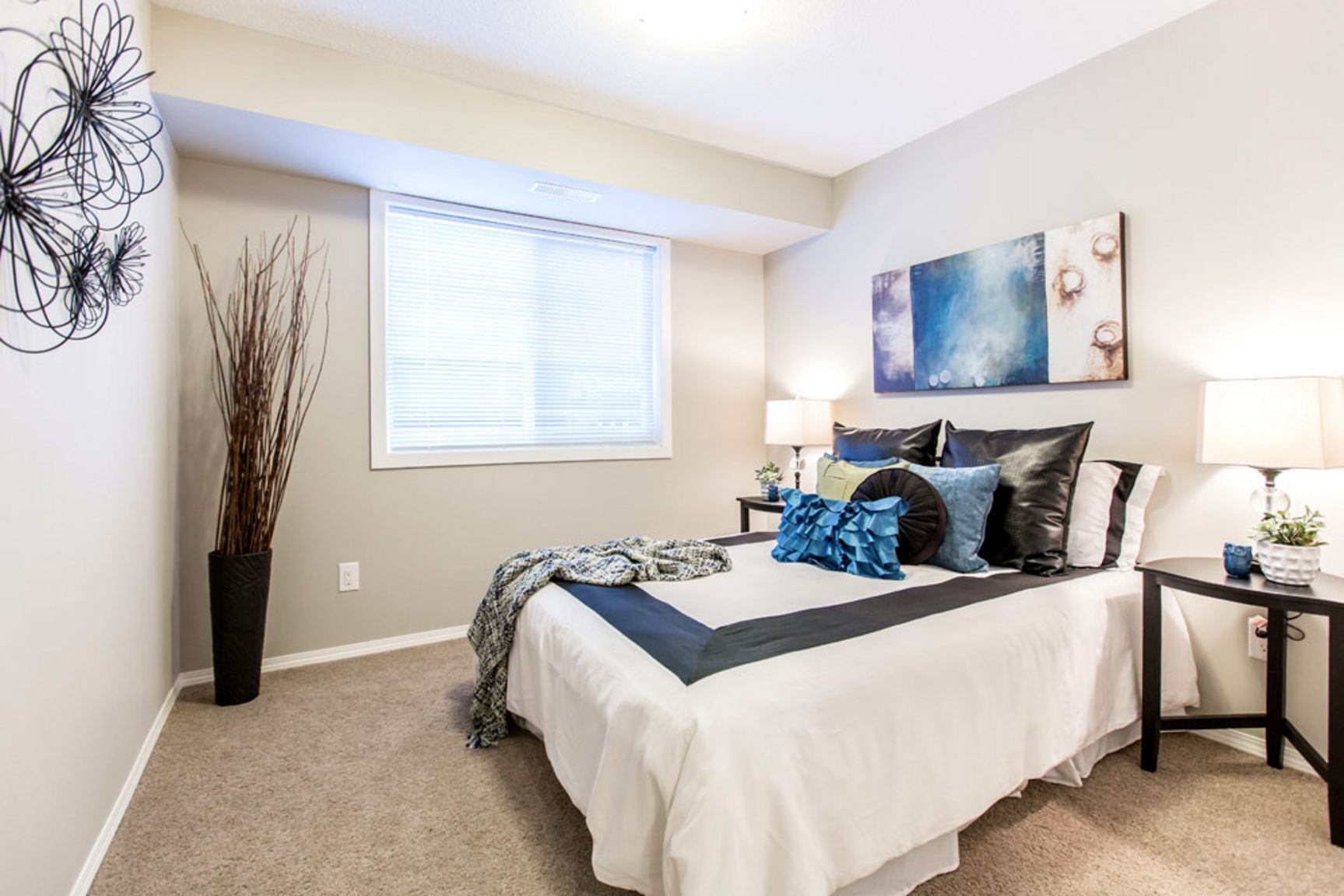 South Pointe Terrace - Photo 9