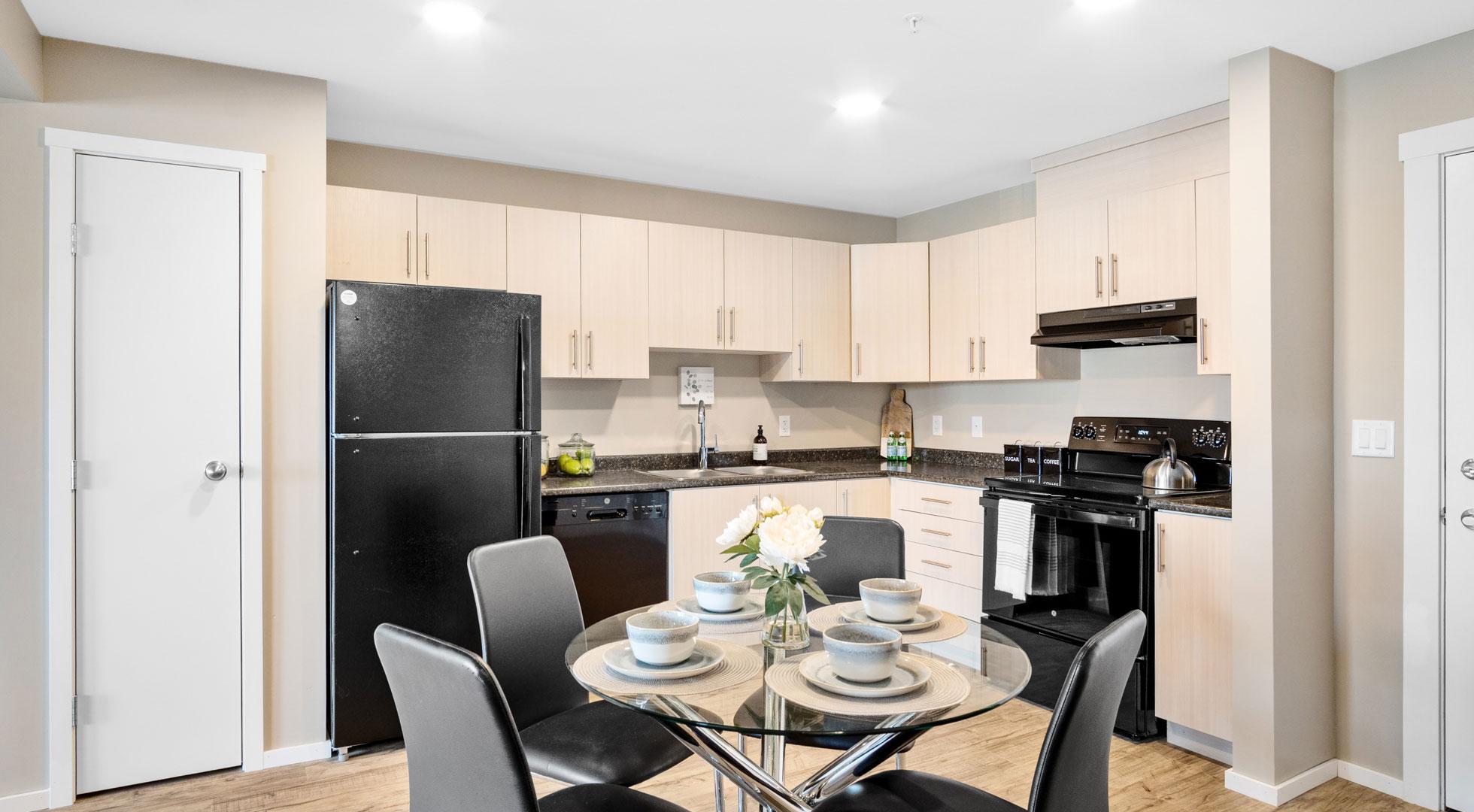 Juniper Gardens - Photo 8