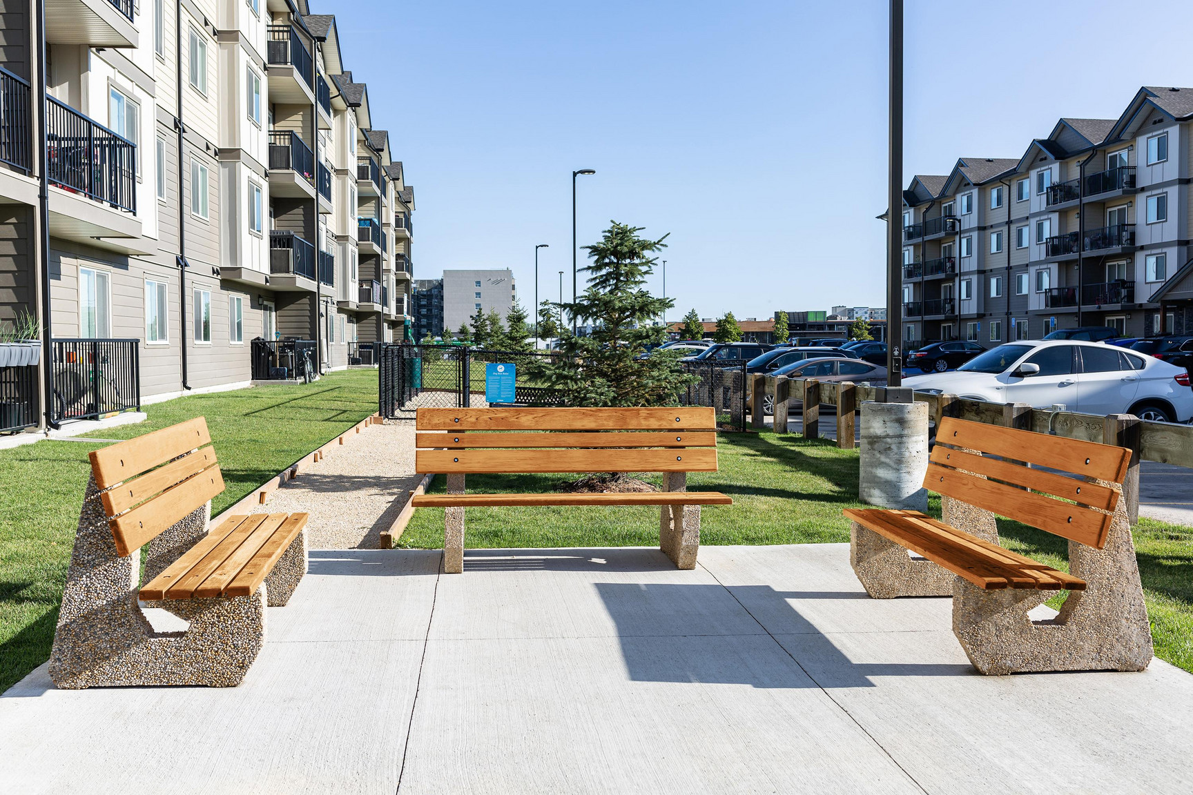 Seasons - Photo 11