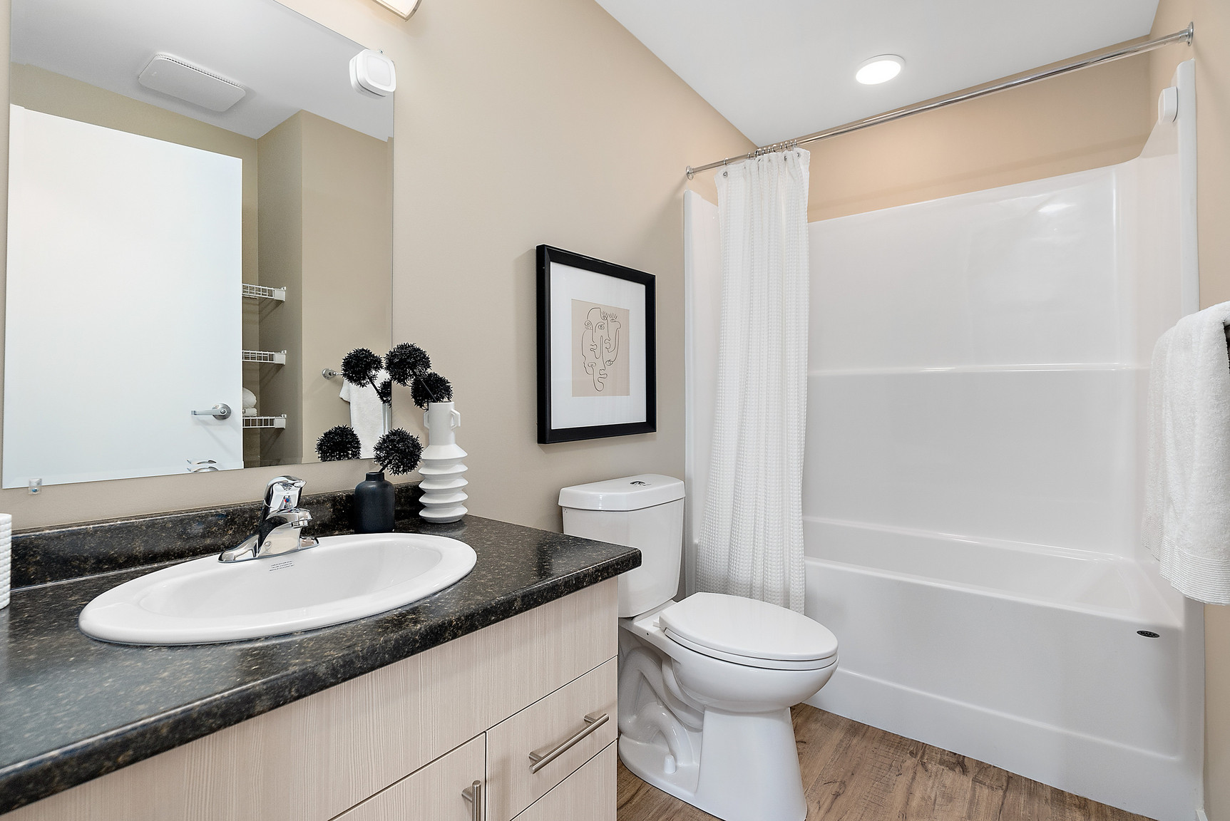 Riverstone Apartments - Photo 12