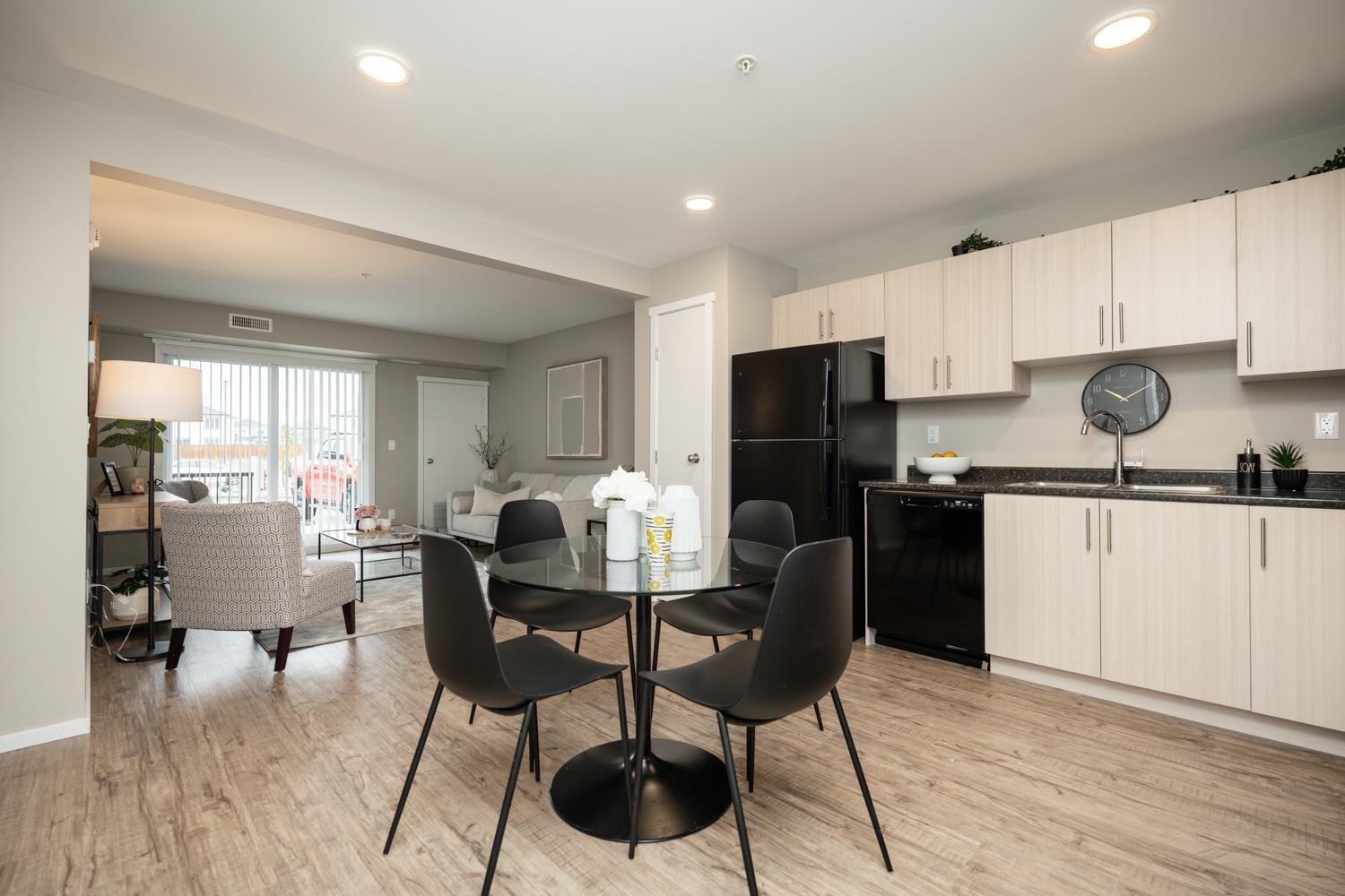 Highland Views Apartments - Photo 6