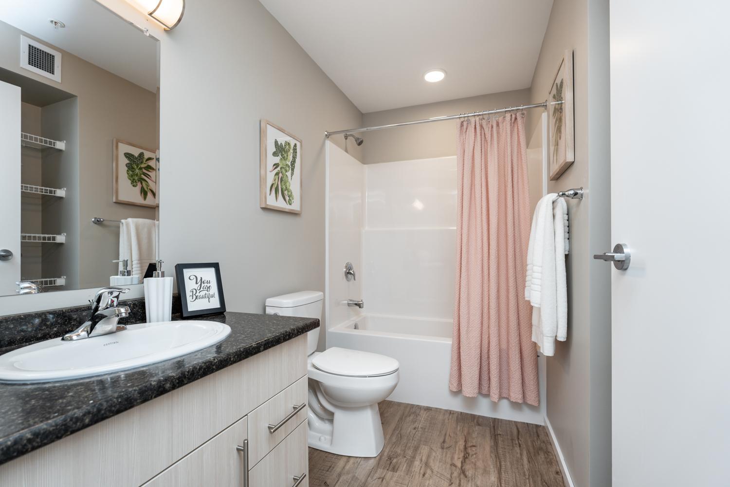 Highland Views Apartments - Photo 10