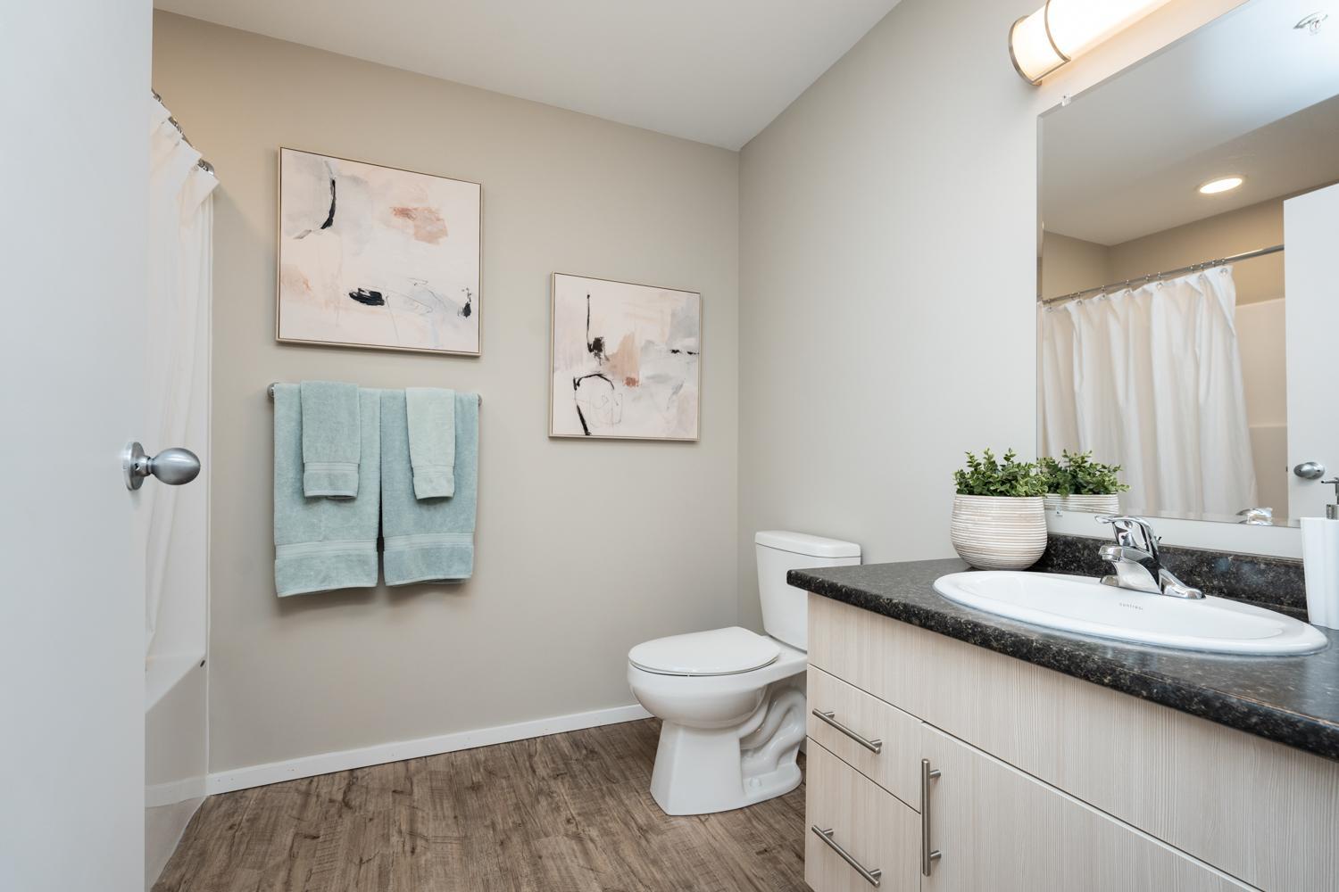 Highland Views Apartments - Photo 13