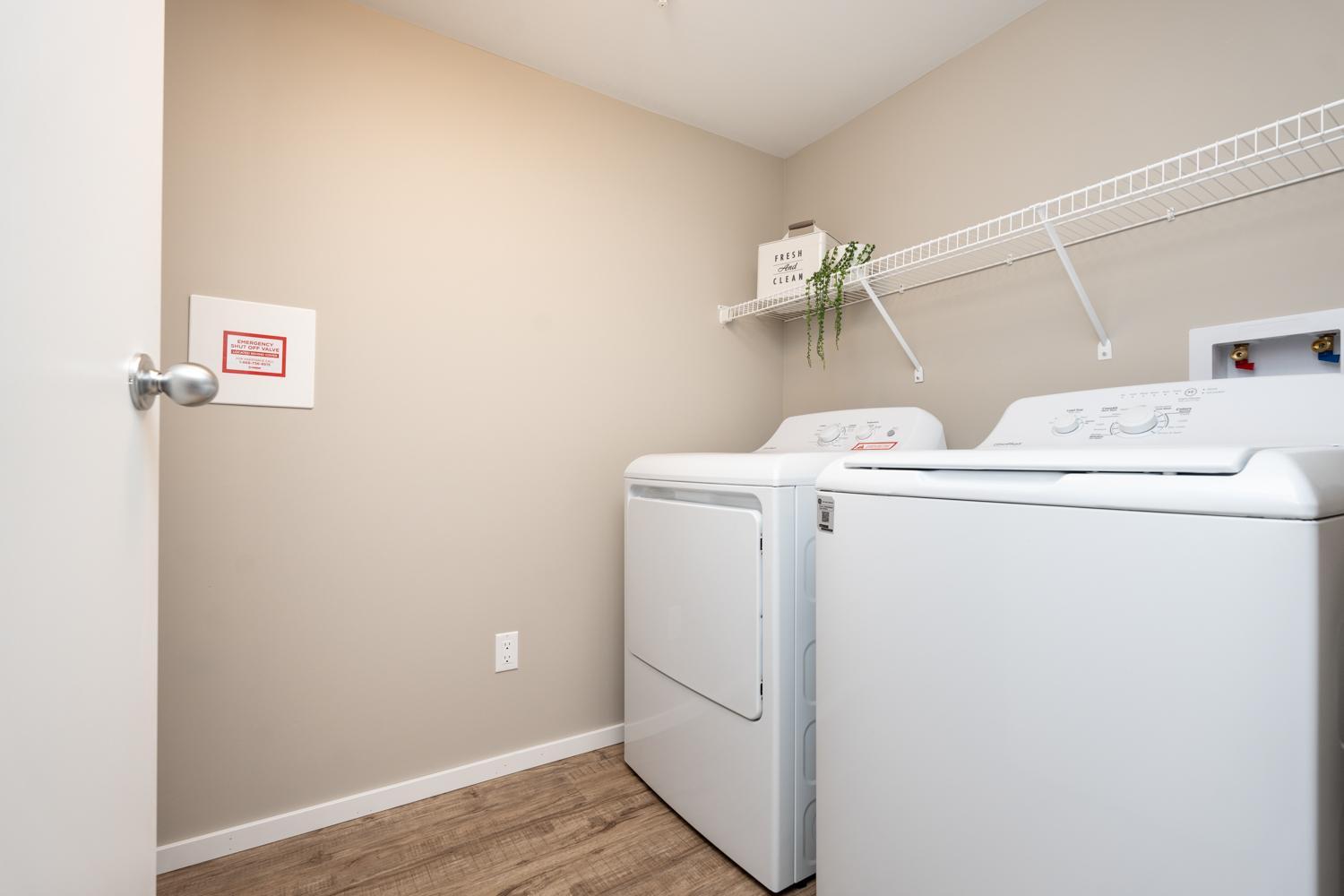 Highland Views Apartments - Photo 14