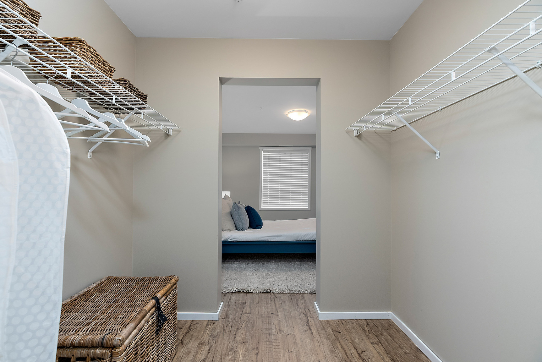 Jardin Apartments - Photo 12