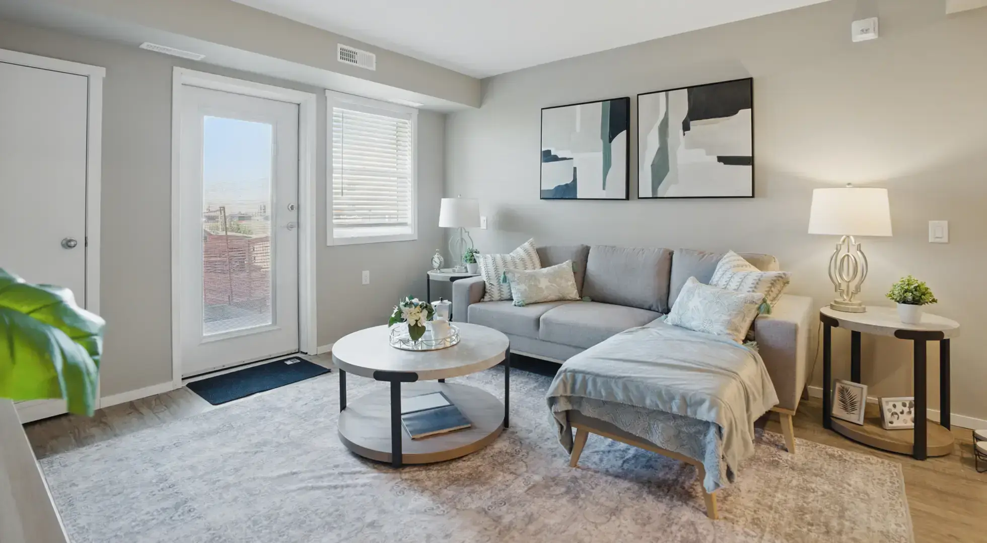 Traditions Apartments - Photo 3