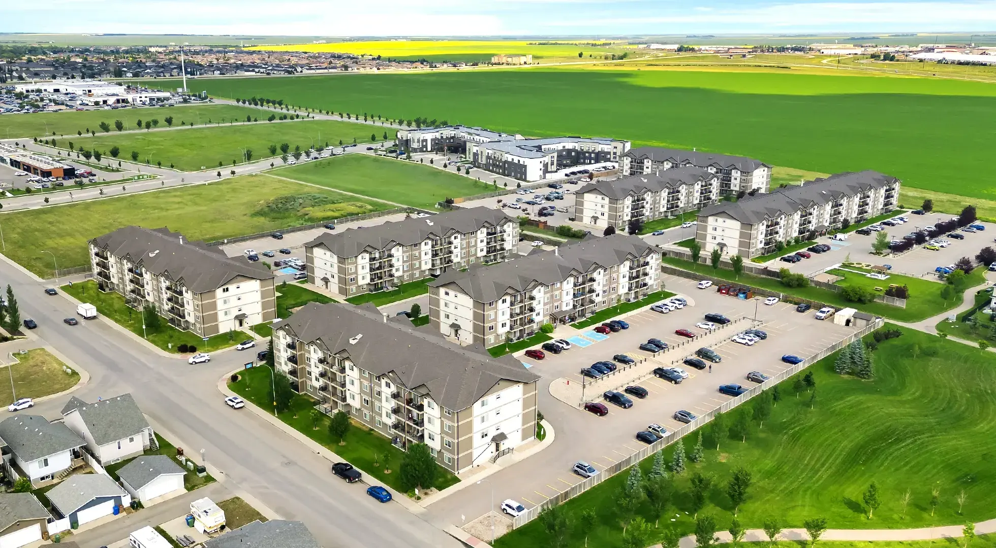 Henderson Meadows - Photo 2
