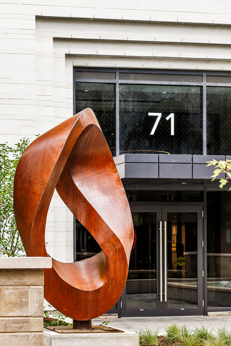The Whitney On Redpath - Photo 23