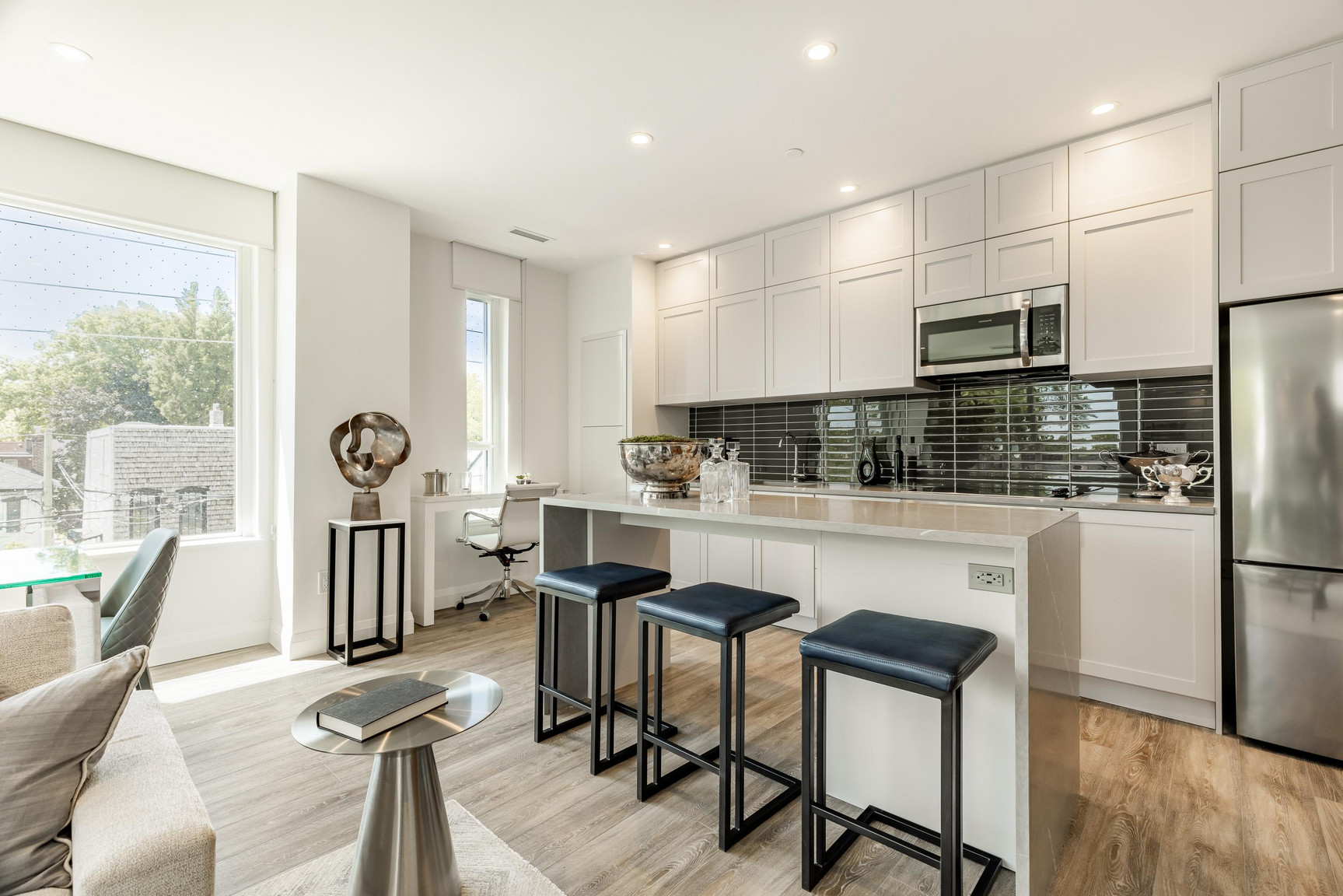 The Whitney On Redpath - Photo 9