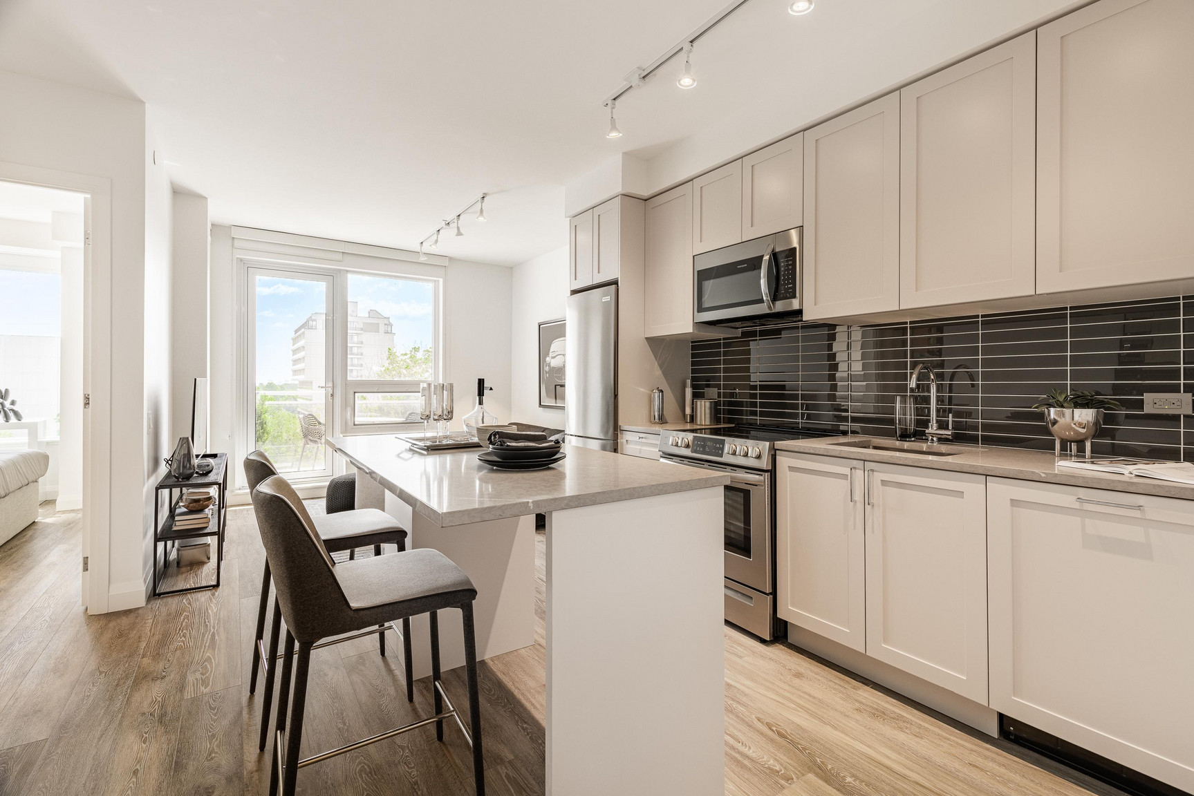 The Whitney On Redpath - Photo 10
